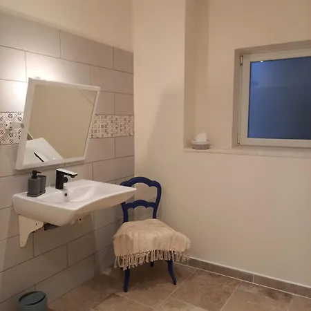 L'ancienne Distillerie Hébergement de vacances Moulons