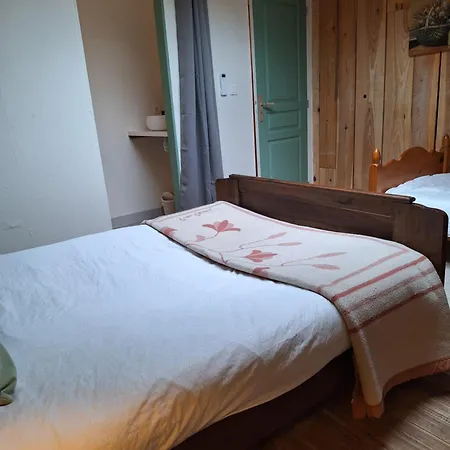 L'ancienne Distillerie Holiday home Moulons