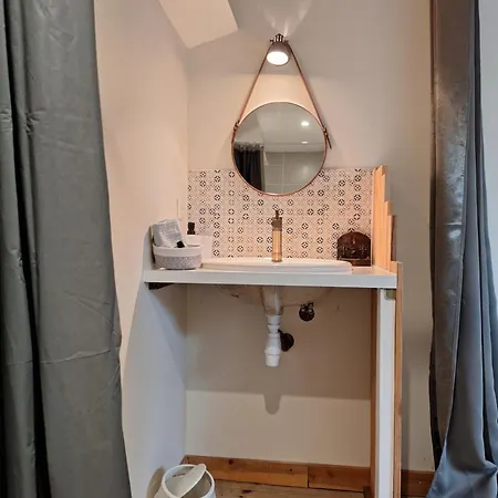 L'ancienne Distillerie Moulons